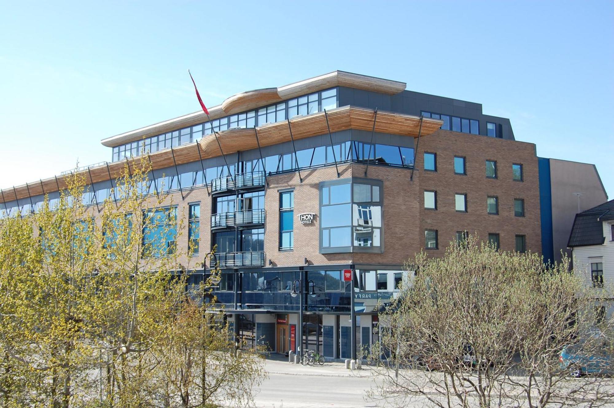 Thon Hotel Harstad Eksteriør billede